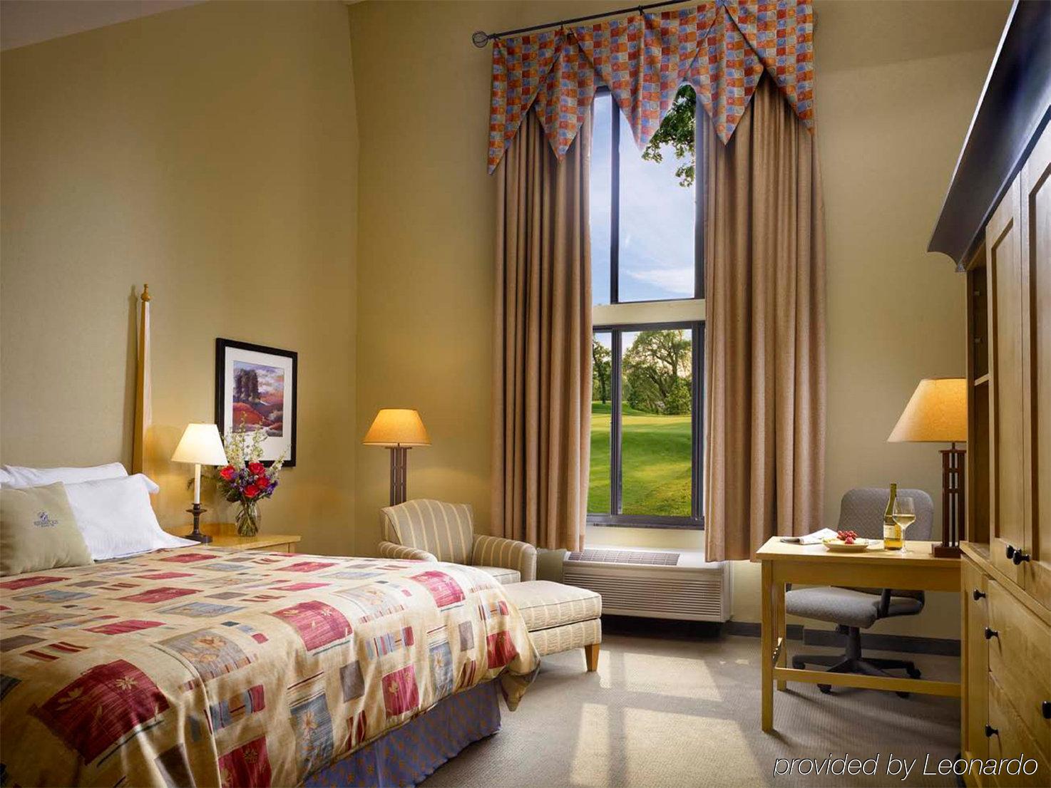 Pheasant Run Resort Сейнт Чарлз Екстериор снимка