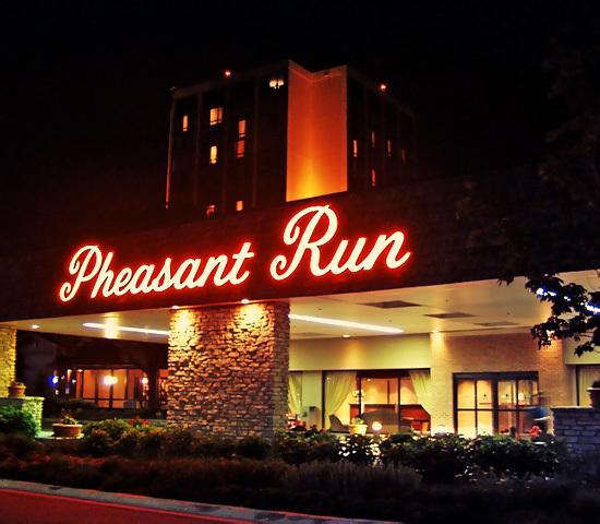 Pheasant Run Resort Сейнт Чарлз Екстериор снимка
